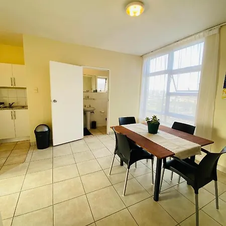 The Oceanic 1 Bedroom With Ocean Views - Self-Catering Apartment Durban Exterior photo