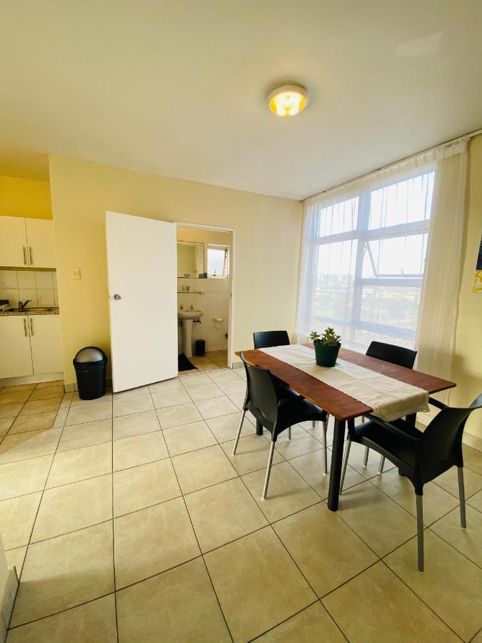 The Oceanic 1 Bedroom With Ocean Views - Self-catering Apartamento Durban