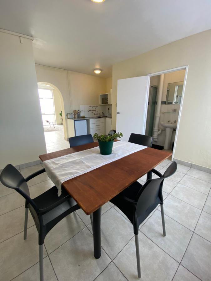 The Oceanic 1 Bedroom With Ocean Views - Self-catering